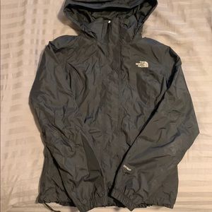 Black NorthFace windbreaker